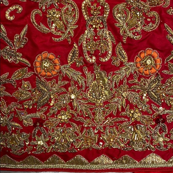 Shaadi Pakistani wedding Red dress - Picture 5 of 9